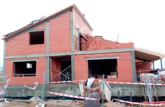 Construcción de Vivienda en Santa Cruz